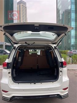 تۆیۆتا فۆرچێنەر